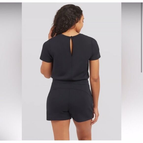 Spanx Airessentials Women’s Short Sleeve Jumpsuit Size XL Black Athleisure - Picture 2 of 6